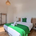 2 En Hypercentre Avec Parking Appartement Tourcoing