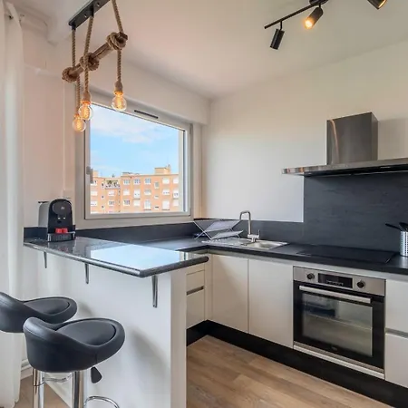 2 En Hypercentre Avec Parking Appartement Tourcoing