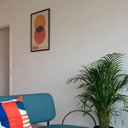 2 En Hypercentre Avec Parking *