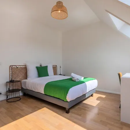 2 En Hypercentre Avec Parking * Tourcoing